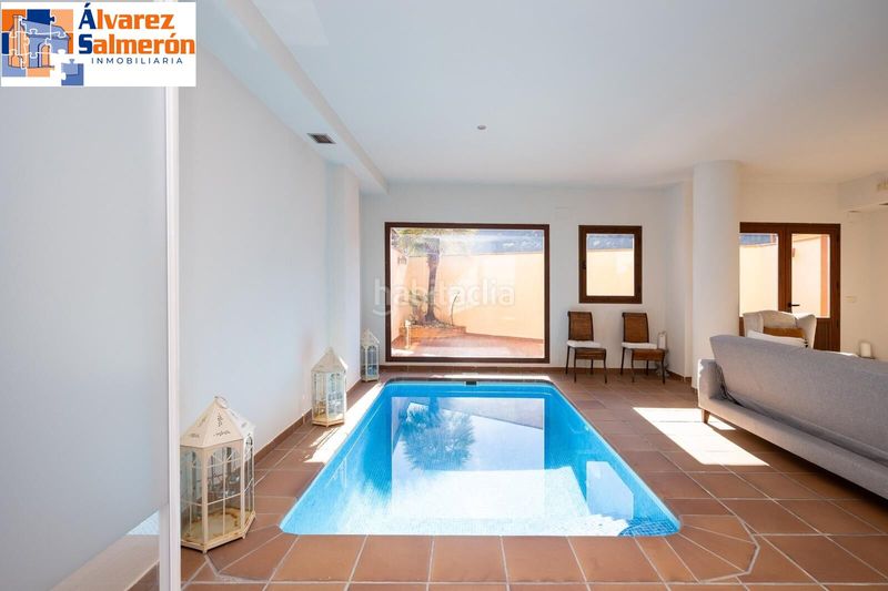 Foto 7d5a5733-6a4a-45b2-b938-2610bb39d52e. Casa adossada amb calefacció aparcament piscina a Granada