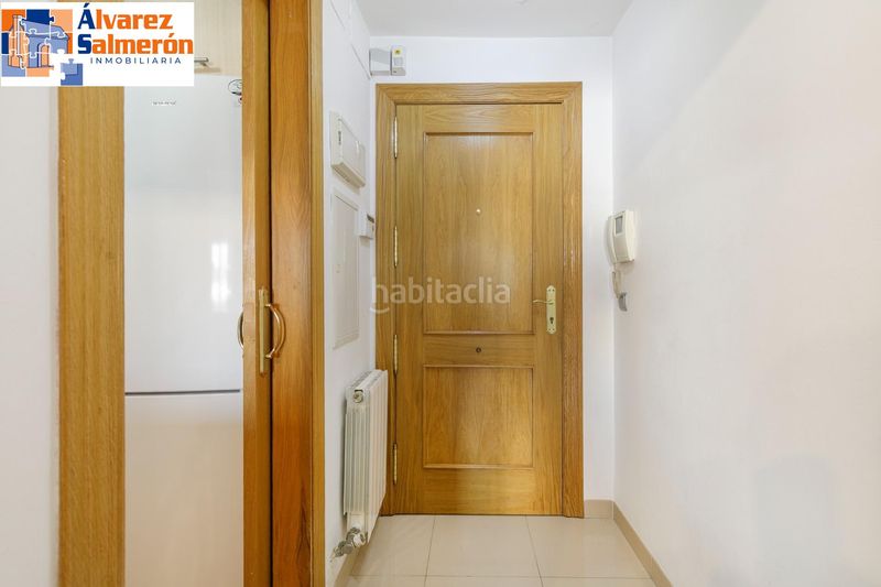 Foto 6e12634d-1b7d-42af-a377-53743f733184. Pis amb calefacció a Avda. De los Ogíjares Armilla