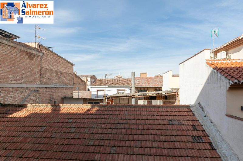 Foto ca5c6e17-a1fd-4119-9d39-747e7378a51e. Pis amb calefacció a Avda. De los Ogíjares Armilla