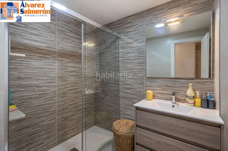 Foto 63ea2bd7-017a-4fe7-ba75-b777c8d0effe. Pis a Centro - Sagrario Granada