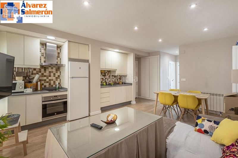 Foto be70e9ff-efe0-4dad-98f7-5c75f1cfaa5f. Pis a Centro - Sagrario Granada