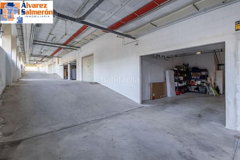 Foto 16b89b9f-74f3-4047-a6af-37ff859375fe. Casa adossada amb aparcament piscina a San Francisco - El Chorrillo Gabias (Las)