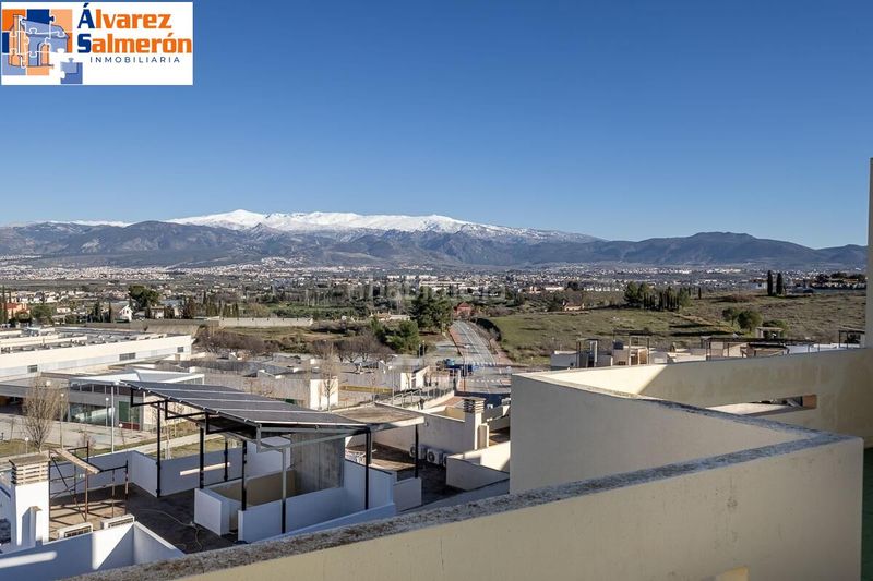 Foto 353196b2-5e2e-42f6-bba1-e34a7f0e5c85. Casa adossada amb aparcament piscina a San Francisco - El Chorrillo Gabias (Las)