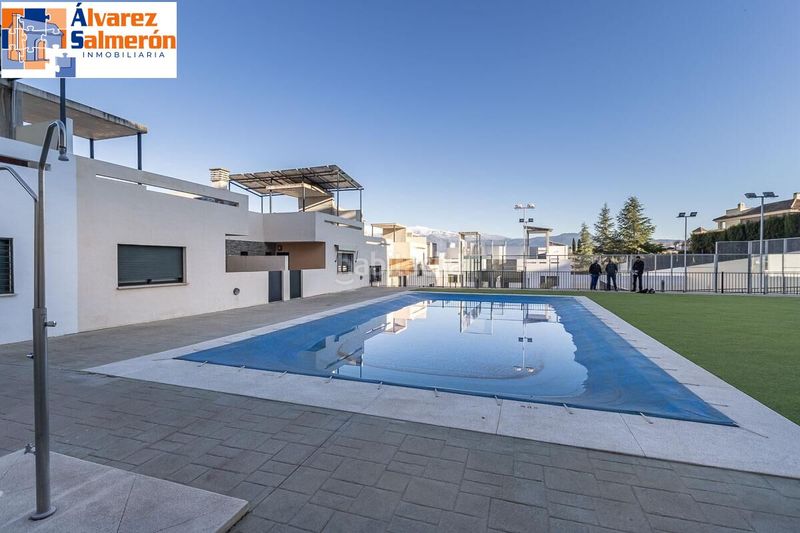 Foto 9d623753-ed5e-4748-a9df-a4c1bd5907f0. Casa adossada amb aparcament piscina a San Francisco - El Chorrillo Gabias (Las)