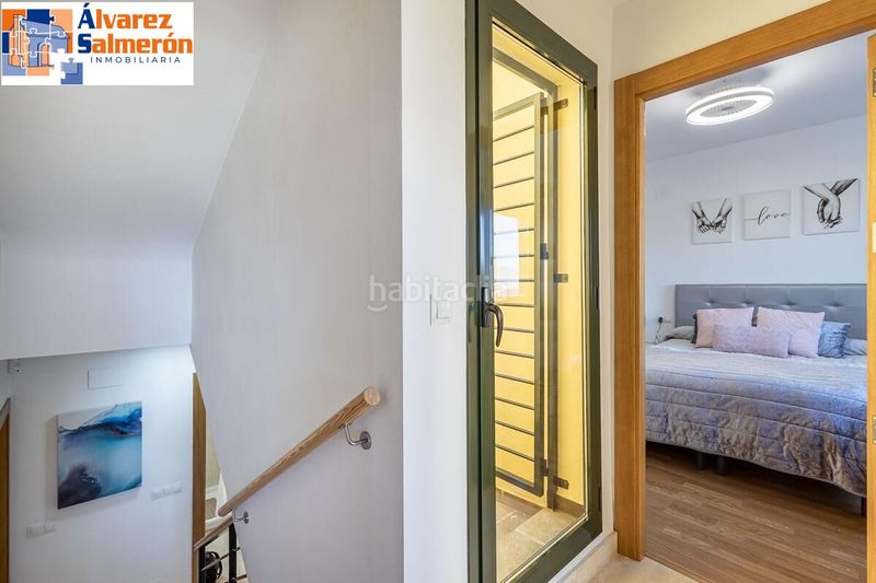 Foto ac8830f4-8d65-43a3-93d4-b75053eaeba5. Casa adossada amb aparcament piscina a San Francisco - El Chorrillo Gabias (Las)