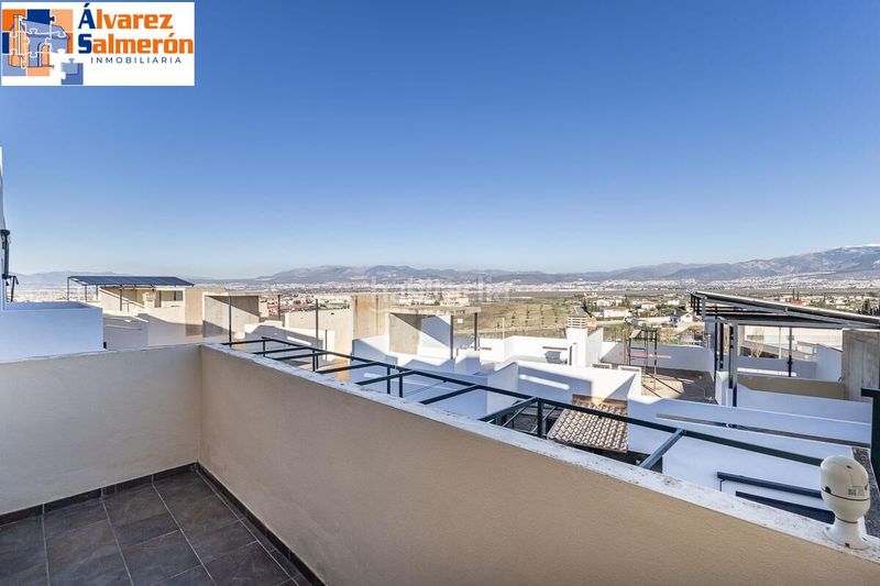 Foto ae1eb61c-c2c9-48fd-b004-483e94681576. Casa adossada amb aparcament piscina a San Francisco - El Chorrillo Gabias (Las)