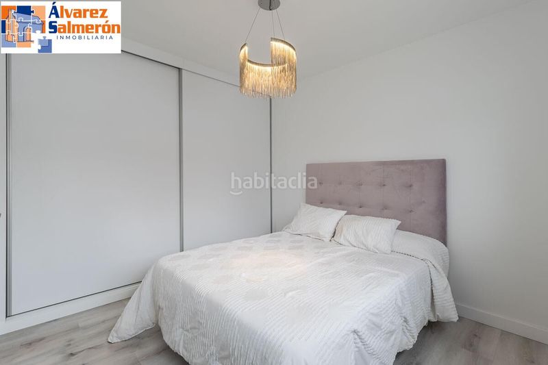 Foto 4906681e-14f0-4a66-a593-5162249b2bf9. Casa adossada amb aparcament piscina a Albolote