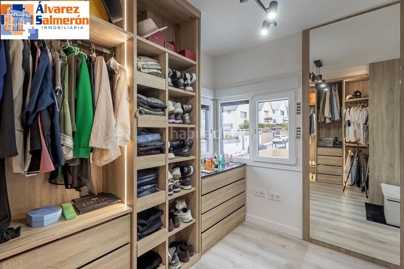 Foto eee187d4-6b17-4702-bcd3-a9f29dbf3de1. Casa adossada amb aparcament piscina a Albolote