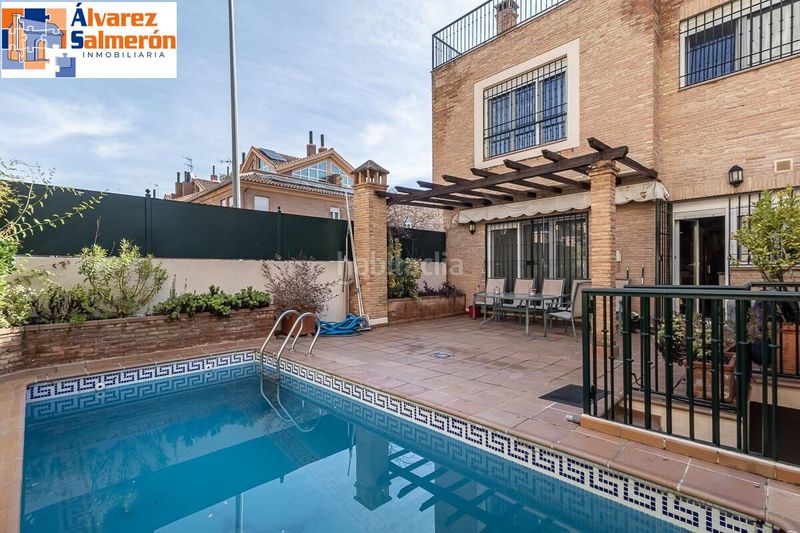 Foto 2df5a1b1-bdf4-41bd-a1db-5a463cab349e. Casa aparellada amb aparcament piscina a Fígares Granada
