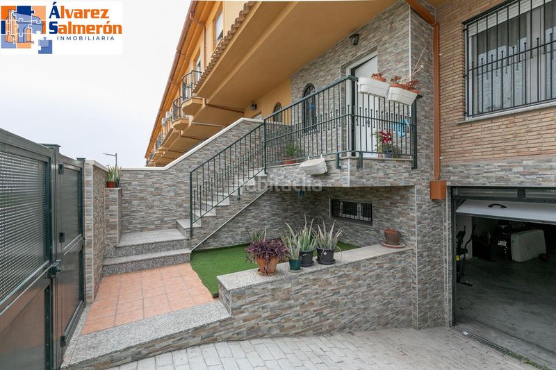 Foto e9c9684f-7edb-43e2-9913-1108962bbfc5. Casa a schiera con riscaldamento parcheggio in Casco Histórico Churriana de la Vega