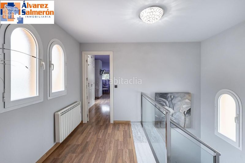Foto def9b878-da42-4e62-9087-010e82dd35da. Xalet amb aparcament piscina a Urbanizaciones Alhendín