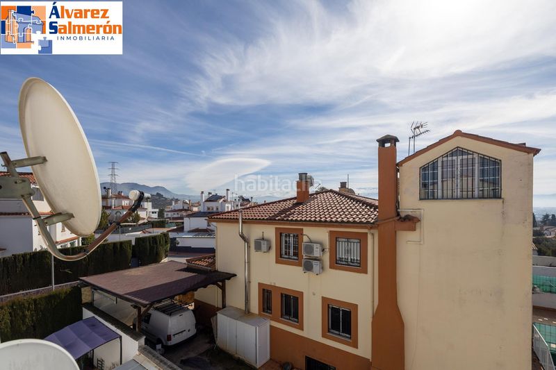 Foto 44e57255-e27f-434d-aab6-56492a6112a5. Casa aparellada amb piscina a Peligros