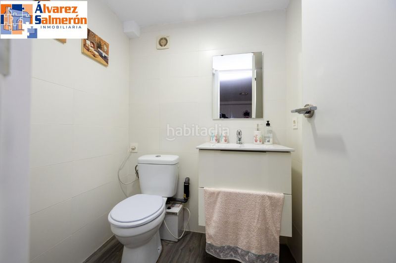 Foto d25bfbfe-0068-4db0-a999-1d84d7690d13. Casa aparellada amb piscina a Peligros