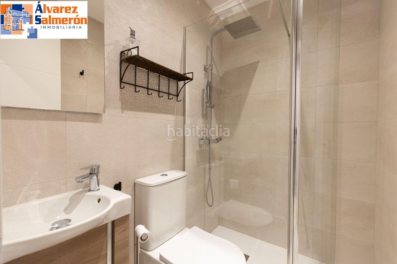 Foto 1e5be45b-d5ac-48d4-8896-5413eeede968. Casa amb calefacció piscina a Huétor de Santillán