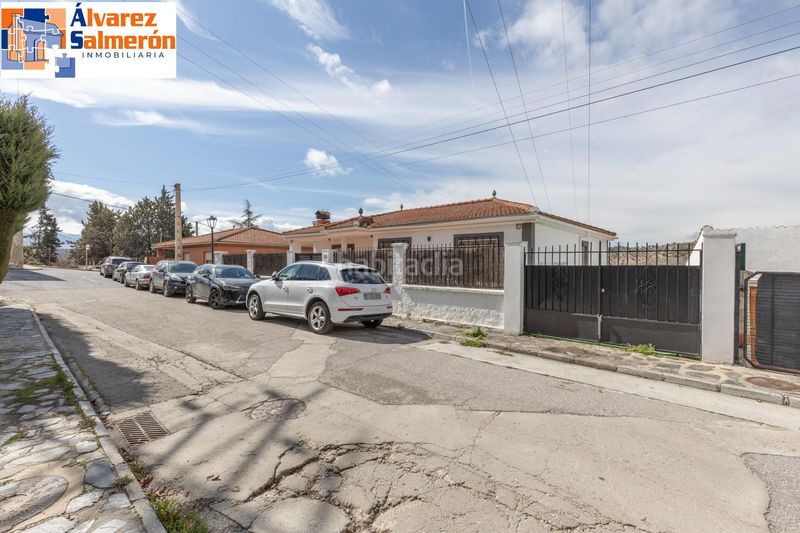 Foto 7f3dd9ba-5cd2-4f9a-8b8d-d5d13da7d9b8. Casa amb calefacció piscina a Huétor de Santillán