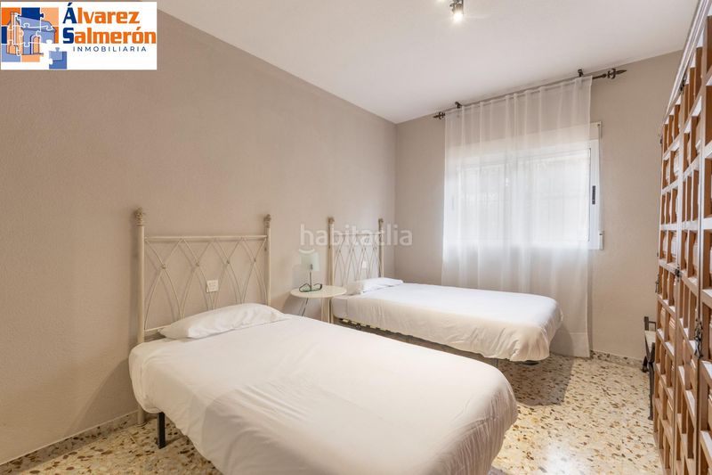 Foto b950dea9-a65a-4431-8518-4a0e5a4a943d. Casa amb calefacció piscina a Huétor de Santillán