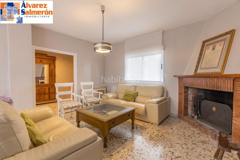 Foto db843883-7cff-4318-95ab-b4f3b3f61dd5. Casa amb calefacció piscina a Huétor de Santillán