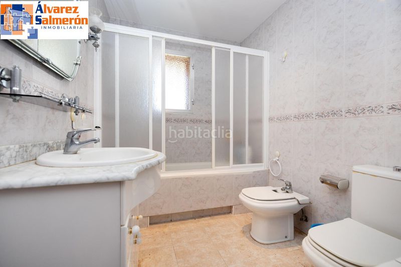 Foto a9ebfbf9-62b4-4318-937c-dcd4f084ec39. Xalet amb aparcament piscina a Ogíjares