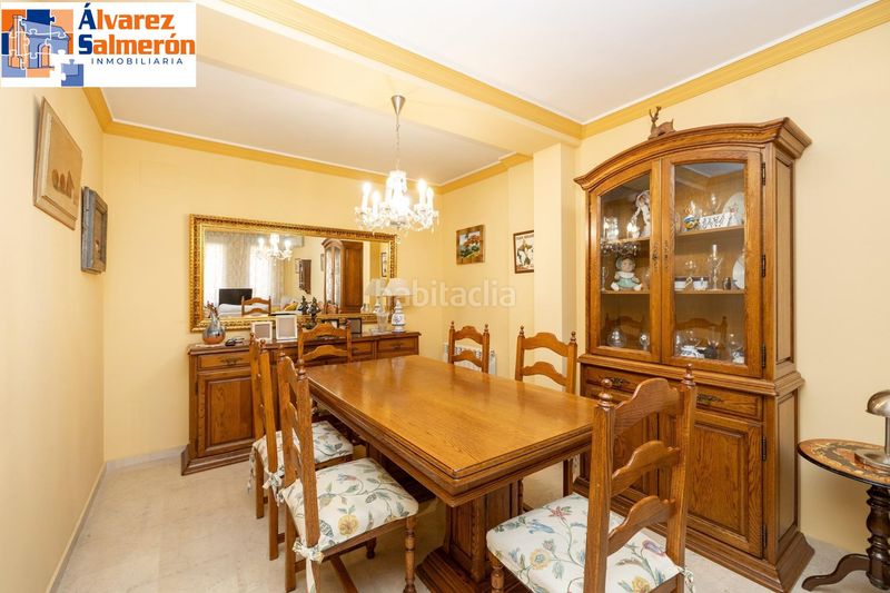 Foto 50425293-8619-49f8-9116-920e4a0a9c16. Casa adossada amb calefacció aparcament a San Ildefonso Granada