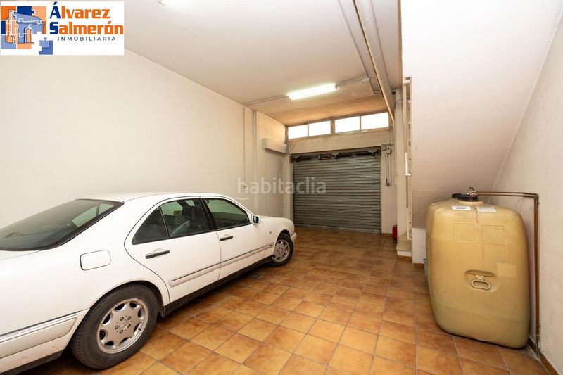 Foto 65f5036c-23fe-4428-a0fd-dc7e727046eb. Casa adossada amb calefacció aparcament a San Ildefonso Granada