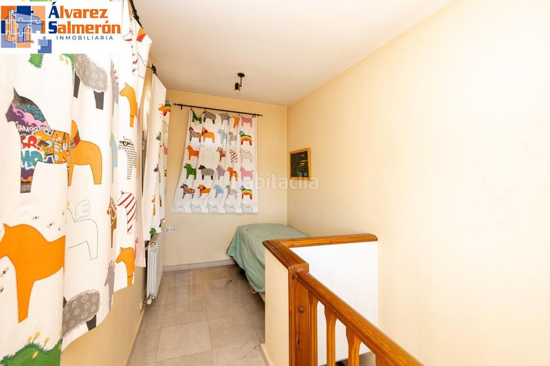 Foto b5e29fa4-874f-4de5-b023-0363f589c751. Casa adossada amb calefacció aparcament a San Ildefonso Granada