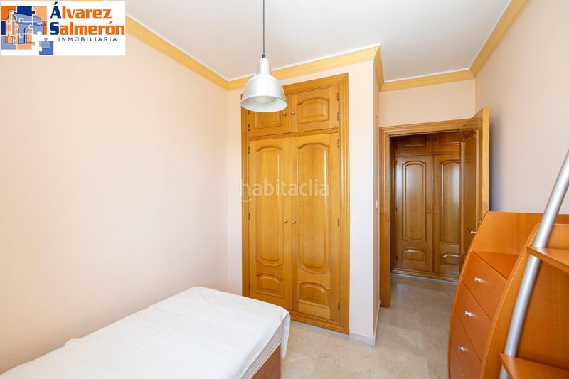 Foto c7c5c5ae-882a-42d3-899c-3f92add5e662. Casa adossada amb calefacció aparcament a San Ildefonso Granada