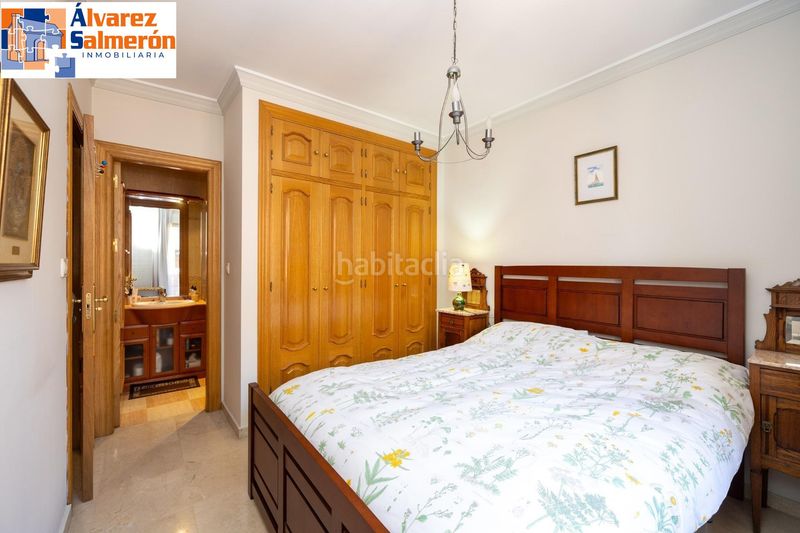 Foto fb5056ba-614e-4812-afa7-caf1f0ca3341. Casa adossada amb calefacció aparcament a San Ildefonso Granada