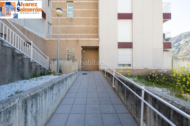 Foto 37e648a1-5dfe-4e61-9a63-208dfcc685bd. Pis amb aparcament a Lancha del Genil Granada