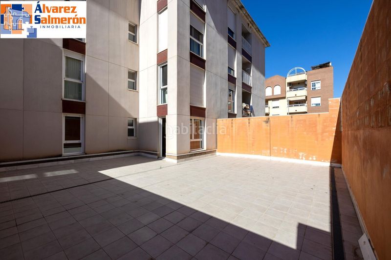Foto c757943f-10d8-4566-b981-67b6a55464e3. Pis amb aparcament a Lancha del Genil Granada