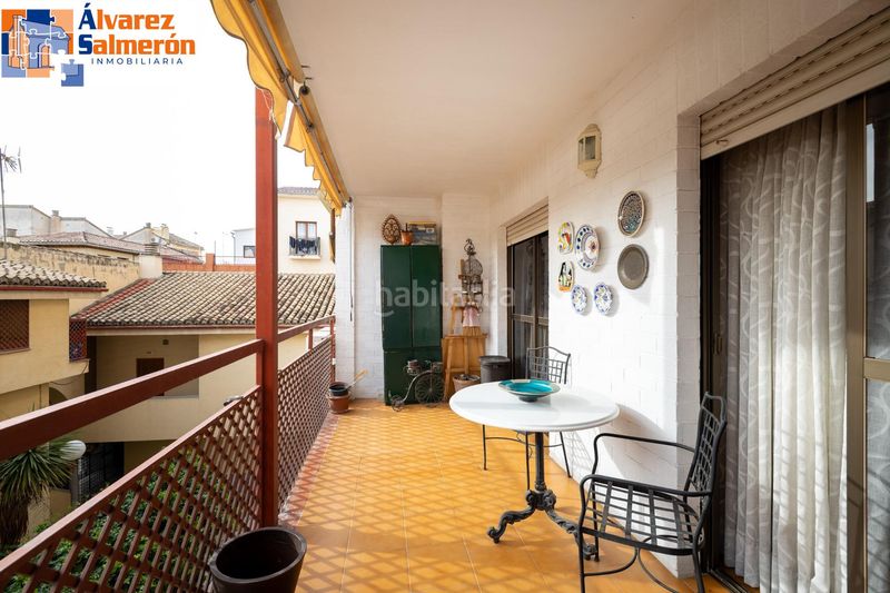 Foto 29d9ce8f-f2e2-43f4-abd8-5db6c67d5380. Pis amb aparcament a San Matías - Realejo Granada