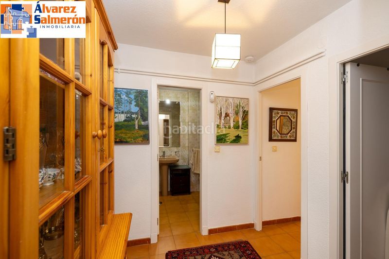 Foto 4cd1fb7c-22ff-4c08-a912-edce4bbd4b36. Pis amb aparcament a San Matías - Realejo Granada