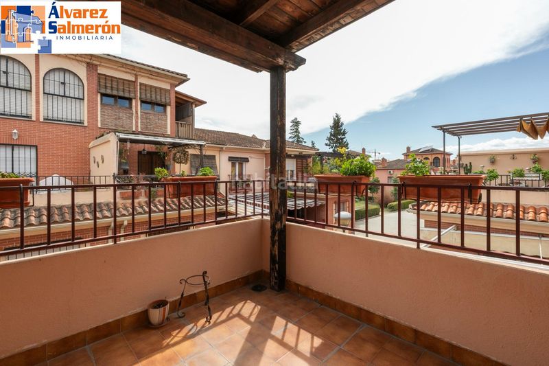 Foto 04223674-e4ba-4be7-8730-756d7d6c7ac7. Casa adossada amb aparcament a Angustias - Chana - Encina Granada