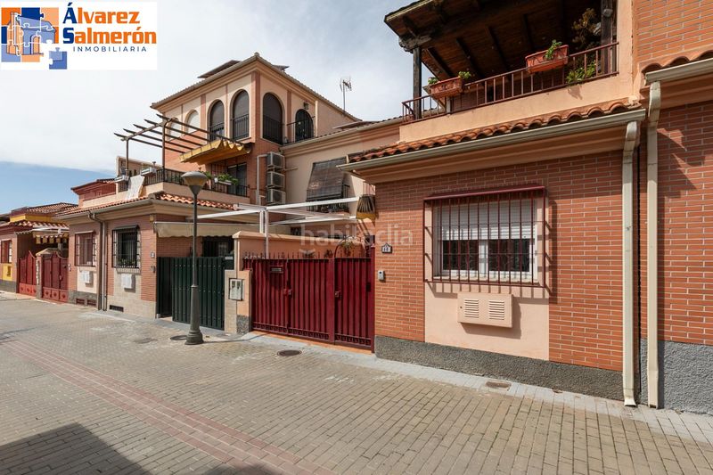 Foto 07f27c4c-88c2-4f28-892a-a3e2ab2a30fd. Casa adossada amb aparcament a Angustias - Chana - Encina Granada