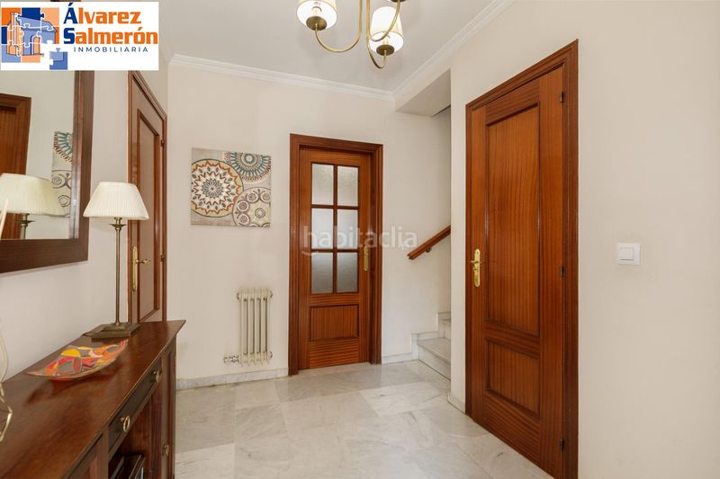 Foto 3949cc90-234a-4639-a683-b1441ed33692. Casa adossada amb aparcament a Angustias - Chana - Encina Granada