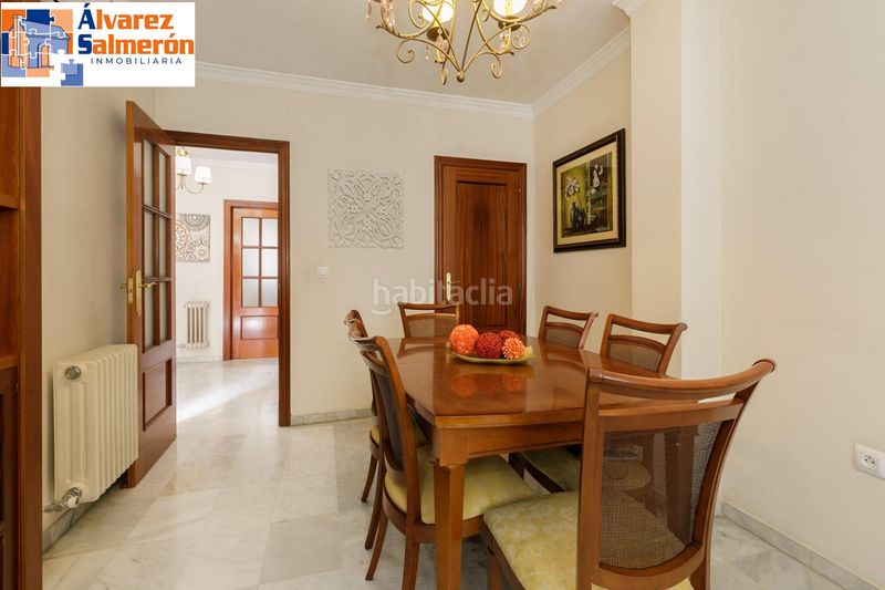 Foto b538a4b2-395d-459b-a17d-dbfed70a9759. Casa adossada amb aparcament a Angustias - Chana - Encina Granada