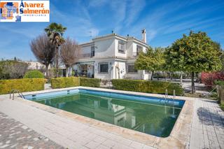 Casa a Ambroz. Espectacular casa en la vega de granada