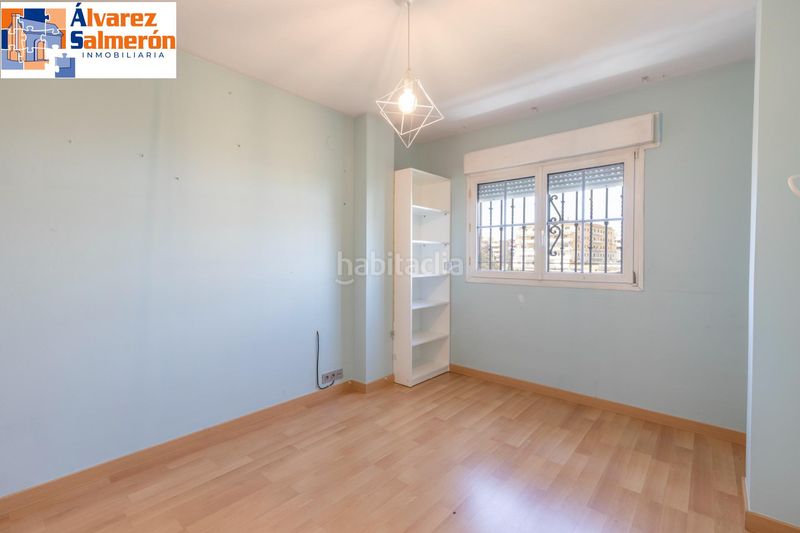 Foto 037241c5-af32-4493-9256-ba2eccc556b3. Casa amb aparcament piscina a Barrio de Zaidín Granada