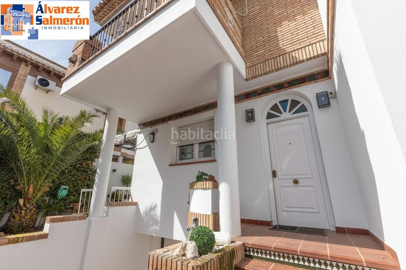 Foto 36b1c2ca-dfb6-4798-8279-a3e9c82e1e12. Casa amb aparcament piscina a Barrio de Zaidín Granada