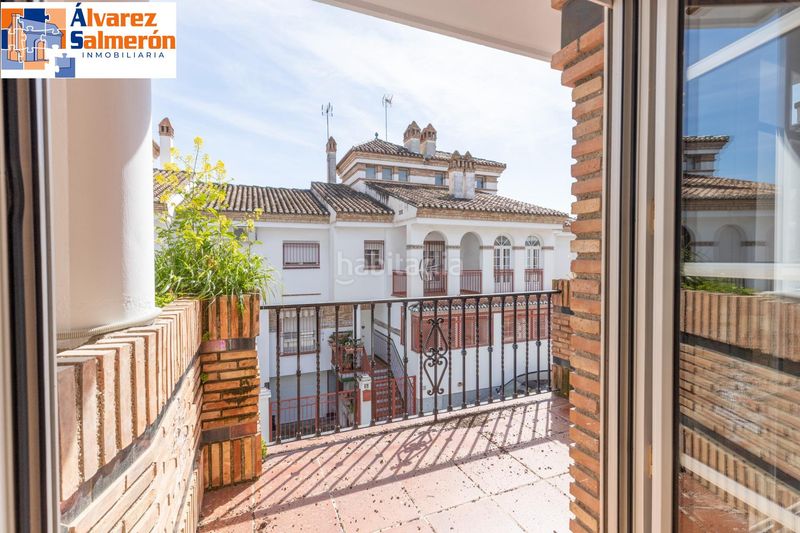 Foto 385e5349-8682-41f8-8fe5-8e7e25d5ca15. Casa amb aparcament piscina a Barrio de Zaidín Granada