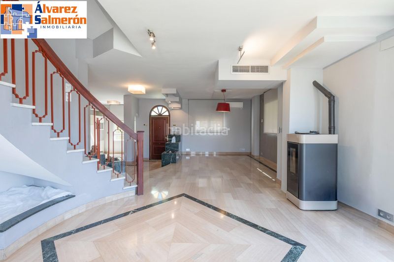 Foto 51471e48-9ca5-4201-9580-45c7644a696e. Casa amb aparcament piscina a Barrio de Zaidín Granada