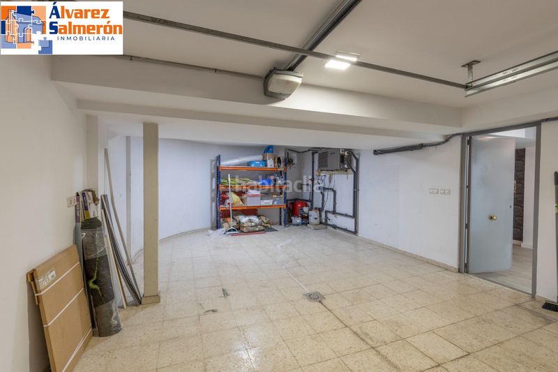 Foto 957bba5d-5e25-4646-af10-0a697e2ee9dd. Casa amb aparcament piscina a Barrio de Zaidín Granada