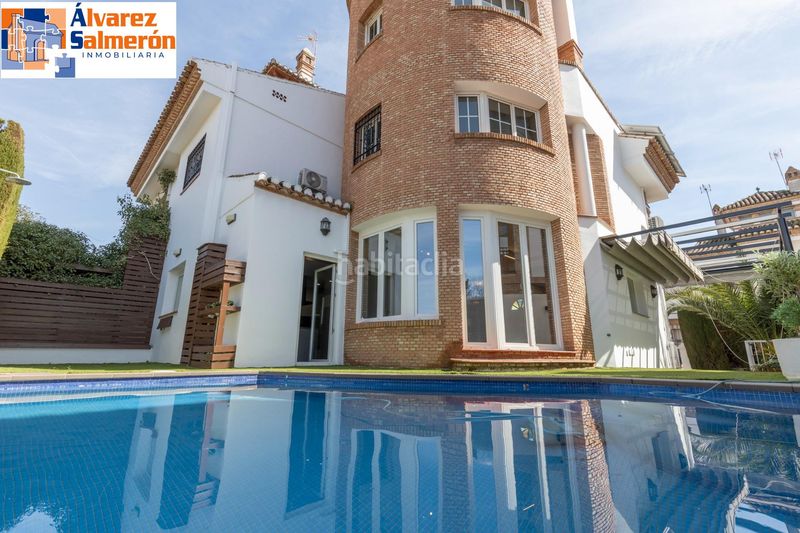 Foto 9fd5d1e9-6fb2-479d-a5d1-a77a9d572de0. Casa amb aparcament piscina a Barrio de Zaidín Granada