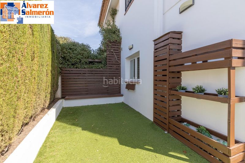 Foto a4dc7eb1-0918-40d1-8d8d-5bebda0792d7. Casa amb aparcament piscina a Barrio de Zaidín Granada