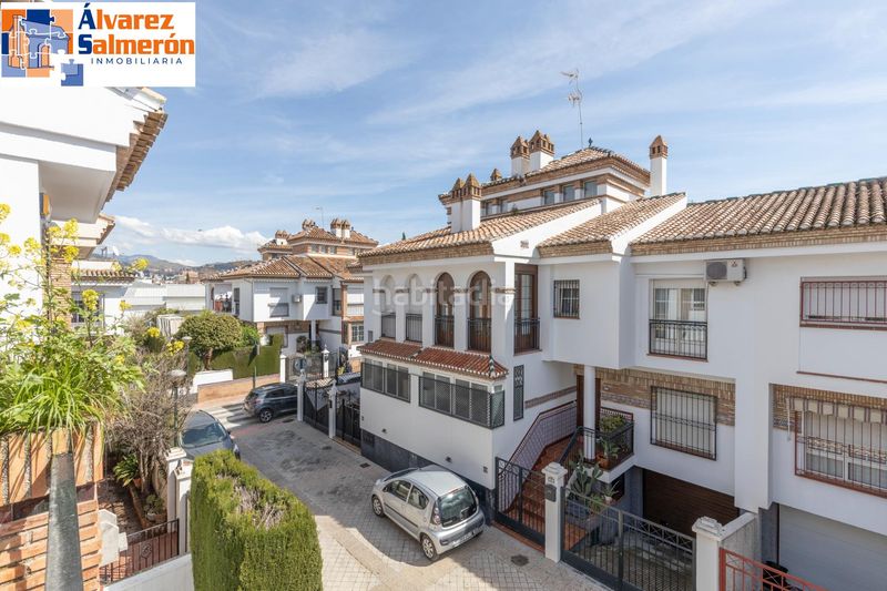 Foto bc716e4d-2193-4ed9-b68e-cd040e84bd1c. Casa amb aparcament piscina a Barrio de Zaidín Granada