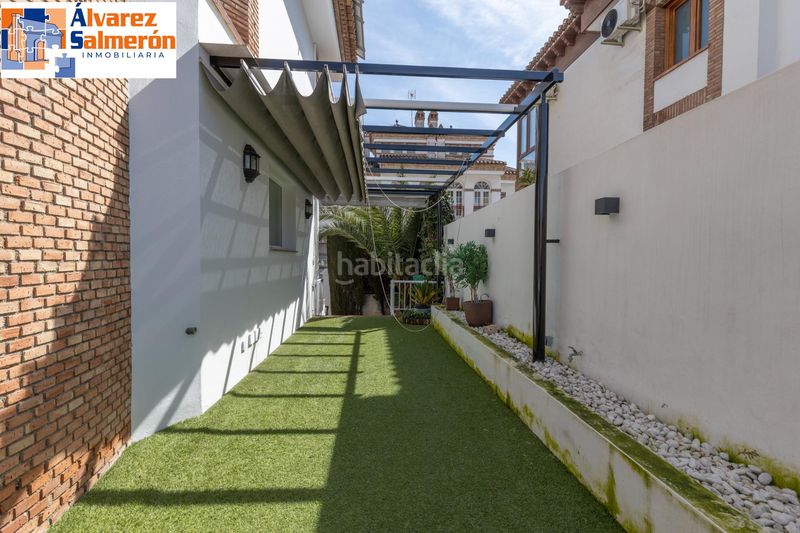 Foto f9535aed-a405-4aed-a5e5-1be2fd70487a. Casa amb aparcament piscina a Barrio de Zaidín Granada