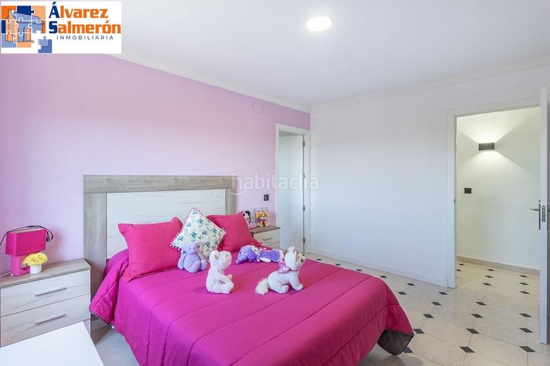 Foto 37175892-fdff-49b7-b9b0-dfcb37e6e51f. Casa amb aparcament a Barrio de la Vega Monachil