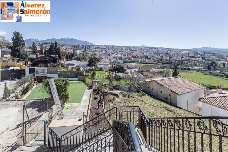 Foto 63081d87-b5ed-4467-8f74-68c4e055c336. Casa amb aparcament a Barrio de la Vega Monachil