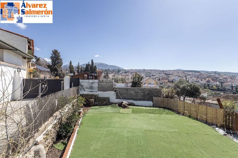 Foto 936caced-f296-416f-826d-d1aebd40b870. Casa amb aparcament a Barrio de la Vega Monachil