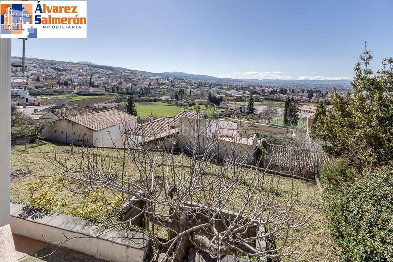 Foto a86ba21c-d914-4c96-a9e0-46e16f700cb7. Casa amb aparcament a Barrio de la Vega Monachil