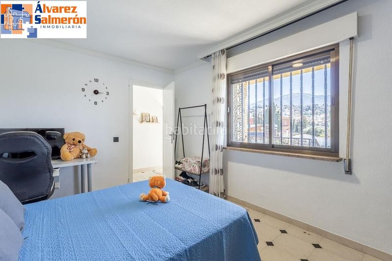 Foto ac0c8c0e-7e6d-4d31-a876-2877bff020ee. Casa amb aparcament a Barrio de la Vega Monachil